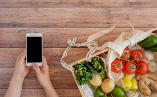 Đẩy mạnh việc đưa hàng nông sản lên ''chợ online''