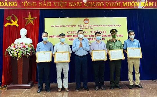 Lào Cai: Hưởng ứng Lễ phát động đợt cao điểm ủng hộ phòng chống dịch Covid-19