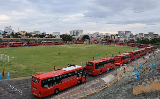 Phú Yên: Những chuyến xe đầy nghĩa tình và trách nhiệm