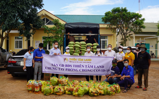 Thiên Tâm Land "chung tay cùng cộng đồng, hỗ trợ tuyến đầu phòng chống dịch"