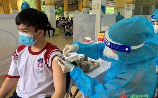 Hà Nội dự kiến tiêm vắc xin Covid-19 cho trẻ từ 12 đến dưới 18 tuổi