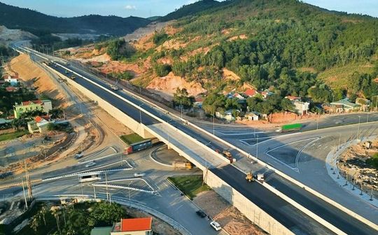 Đẩy nhanh tiến độ Dự án đầu tư kết nối giao thông các tỉnh miền núi phía Bắc