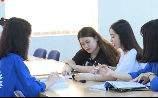 Thúc đẩy ứng dụng số hóa trong dịch vụ thông tin – thư viện hiện đại