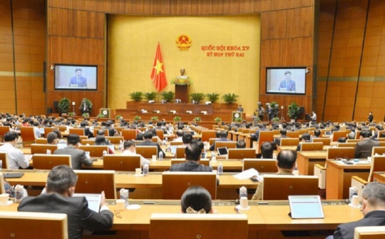 Quốc hội đặt mục tiêu tăng trưởng GDP năm 2022 từ 6 - 6,5%