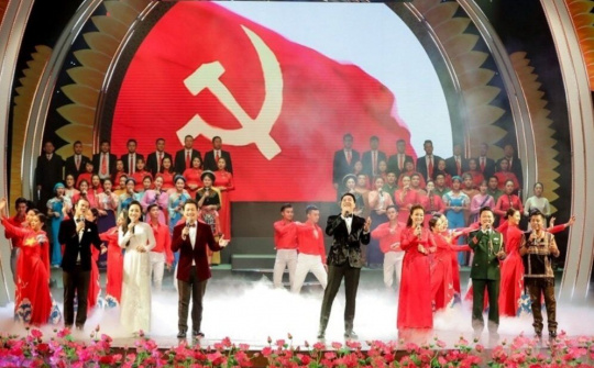 Từ rất sớm văn hóa được coi là một trong những trụ cột quan trọng