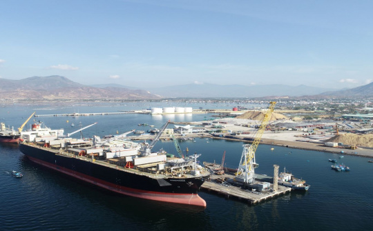 Cảng Cam Ranh sắp giao dịch trên HNX, dự kiến giá chào sàn 28.100 đồng/CP