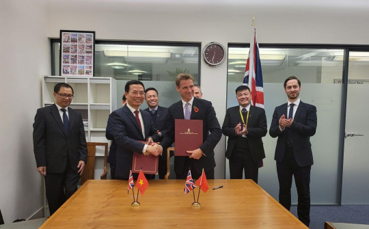 Việt Nam và Anh tăng cường hợp tác kinh tế số và chuyển đổi số