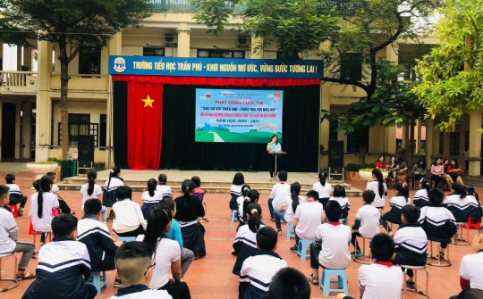 Từ ngày 8/11, học sinh 18 huyện, thị xã ở Hà Nội trở lại trường