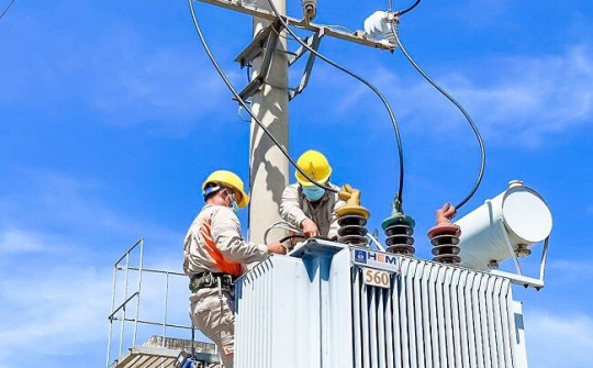 Công ty Điện lực Nam Định đẩy nhanh tiến độ các dự án đầu tư xây dựng lưới điện 