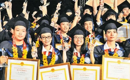 Đào tạo nhân tài trong thời kỳ mới
