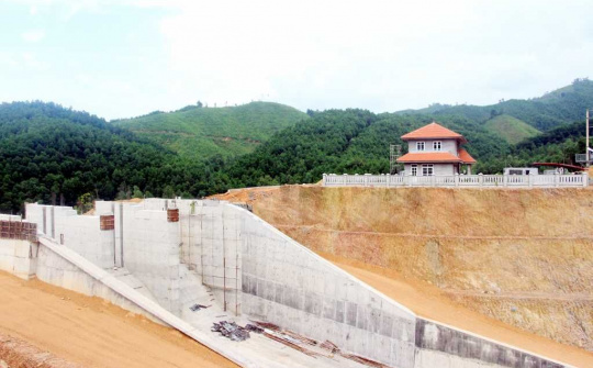 Quảng Ninh: Chú trọng tháo gỡ khó khăn trong giải ngân vốn đầu tư công 