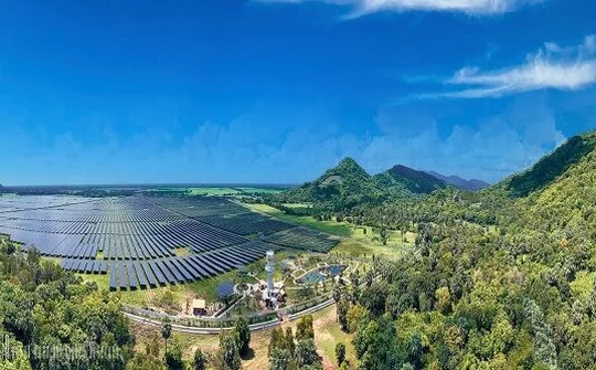 Điện mặt trời sẽ giúp Việt Nam ghi điểm “phát triển kinh tế xanh" tại các hội nghị quốc tế về khí hậu