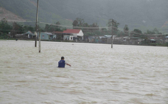 Nam Trung Bộ và Tây Nguyên: Mưa lũ đã gây thiệt hại ở nhiều địa phương