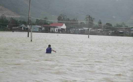 Nam Trung Bộ và Tây Nguyên: Mưa lũ đã gây thiệt hại ở nhiều địa phương