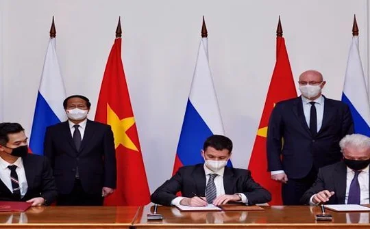T&T Group sẽ nhận chuyển giao công nghệ sản xuất “Chu trình đầy đủ” vắc xin Sputnik V từ đối tác Nga