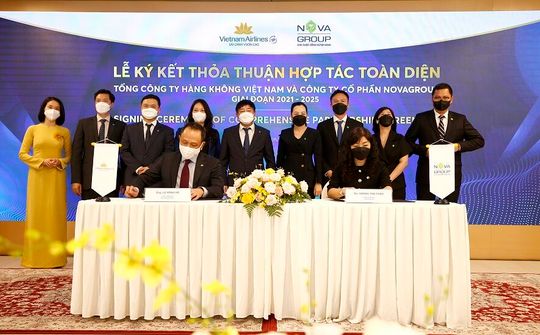 Vietnam Airlines và NovaGroup ký kết thỏa thuận hợp tác toàn diện