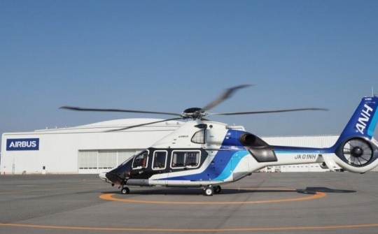 Airbus bàn giao máy bay trực thăng H160 đầu tiên cho Nhật Bản