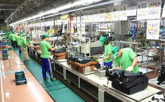 Mở rộng và phát triển thị trường lao động ngoài nước bên cạnh việc giữ vững phát triển các thị trường truyền thống