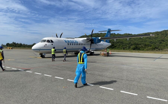 VASCO vận chuyển an toàn vaccine Covid-19 đến Côn Đảo