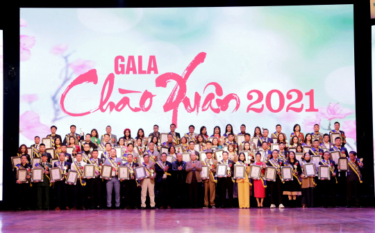 Chương trình Gala Chào Xuân 2022 - Tự hào thương hiệu Đất Việt