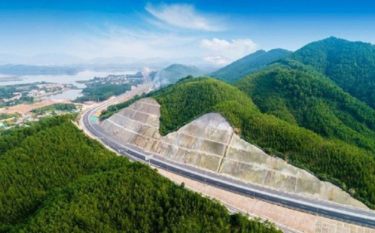 Điểm tên 8 dự án giao thông quan trọng sẽ được thi công đầu năm 2022