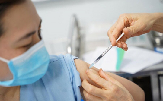 Bộ Y tế hướng dẫn tiêm vắc-xin ngay khi khỏi Covid-19