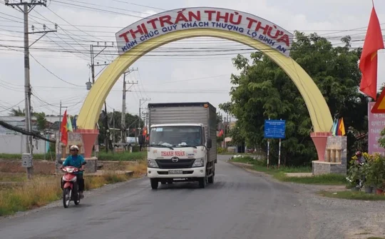 Phòng Kinh tế và Hạ tầng Huyện Thủ Thừa: Những bước tiến đáng kể về lượng và chất