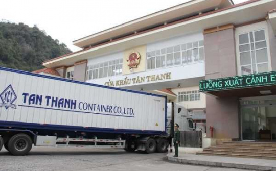 Khắc phục tình trạng ùn tắc hàng hóa tại các cửa khẩu biên giới phía bắc