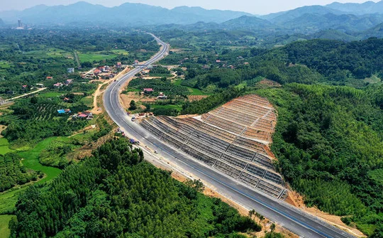 10 sự kiện nổi bật ngành Giao thông vận tải năm 2021 theo ghi nhận của Việt Nam Hội nhập