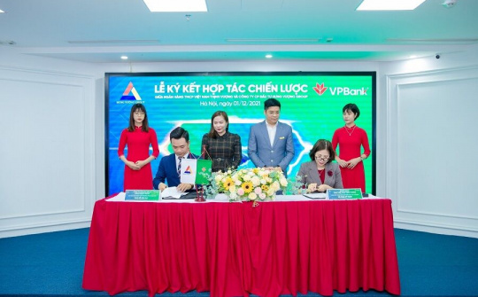 VPBank ký kết hợp tác chiến lược với Hưng Vượng Group