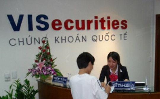 Chứng khoán Quốc tế Việt Nam bị xử phạt 250 triệu đồng vì tư vấn hồ sơ chào bán TPDN trái phép