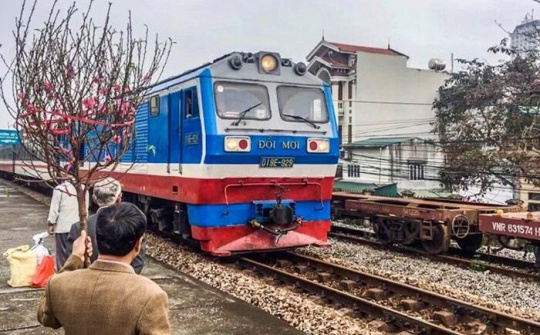 VNR bán vé tàu Tết nguyên khoang, nguyên toa, giảm đến 15% giá vé