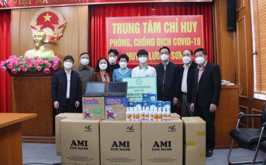 Trao hỗ trợ đồng bào dân tộc, miền núi gặp khó khăn trong dịch COVID-19