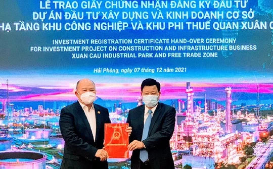 Hải Phòng: Trao chứng nhận đầu tư siêu dự án 11 ngàn tỷ - khu phi thuế quan, logistics và công nghiệp Lạch Huyện