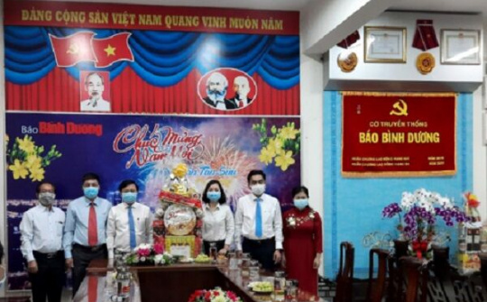 Bình Dương: Lãnh đạo tỉnh thăm và chúc Tết các cơ quan báo chí