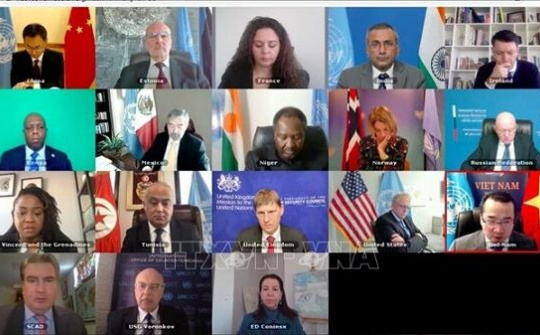 Việt Nam chia sẻ kinh nghiệm phát triển thông qua công nghệ số tại LHQ