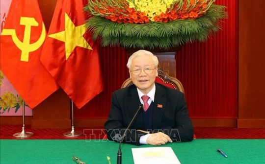 Tổng Bí thư, Chủ tịch nước Nguyễn Phú Trọng điện đàm với Tổng Bí thư, Thủ tướng Lào Thongloun Sisoulith