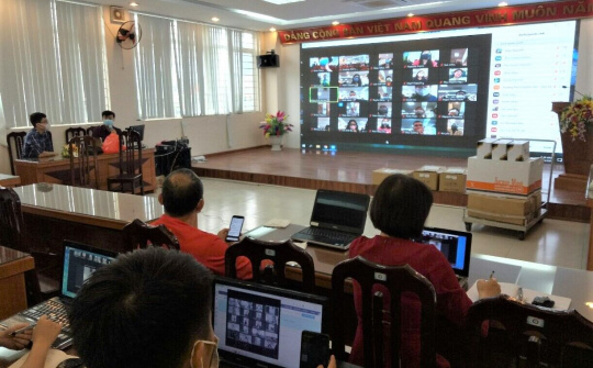 Bộ GD&ĐT chỉ đạo thực hiện chương trình giáo dục và phòng chống dịch Covid-19