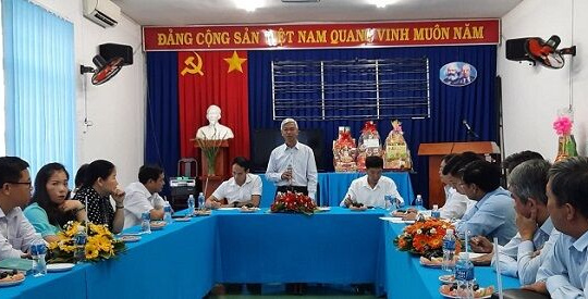 Lãnh đạo TP HCM thăm, chúc tết các đơn vị