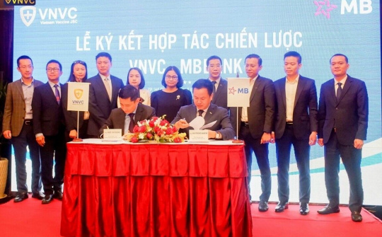 MB ký kết hợp tác chiến lược với Hệ thống trung tâm tiêm chủng VNVC
