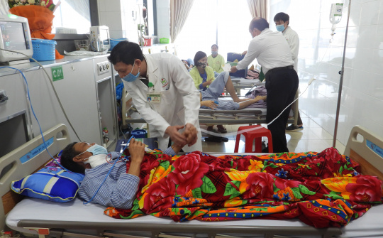 “Xuân ấm áp - Tết yêu thương” tại Bệnh viện Ung bướu Thanh Hóa