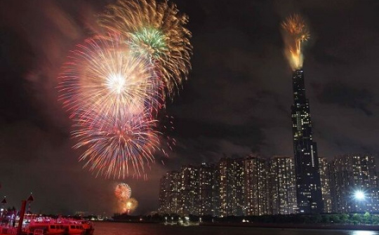 TPHCM: Không tổ chức bắn pháo hoa nhân dịp Tết Tân Sửu 2021