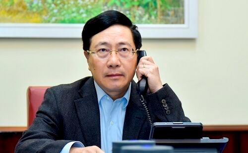 Phó Thủ tướng Phạm Bình Minh điện đàm với Ngoại trưởng Hoa Kỳ