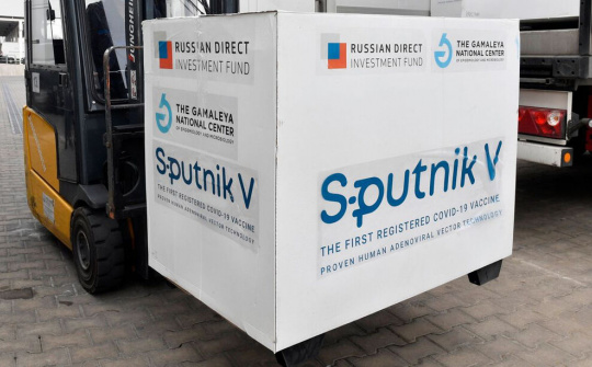 Cuộc chiến chê bai vaccine Covid-19 giữa các nước