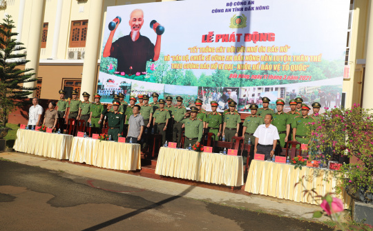 Công an Đắk Nông:  Lễ phát động  Tết trồng cây và Rèn luyện thân thể