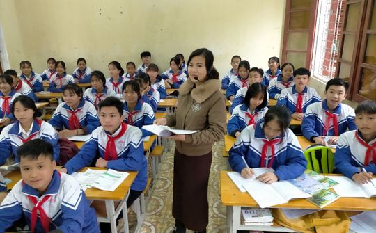Trường THCS Phú Sơn: Phát triển cùng năm tháng