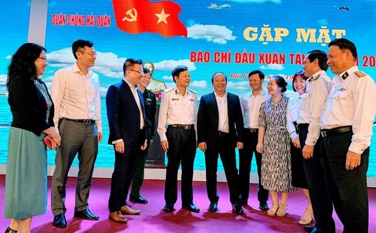 Tiếp tục phối hợp tuyên truyền khẳng định chủ quyền biển, đảo Tổ quốc