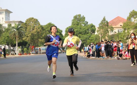 Đắk Lắk: Toàn dân rèn luyện thân thể theo gương Bác Hồ vĩ đại