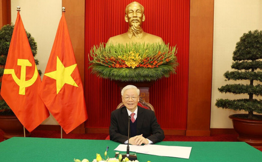 Tổng Bí thư, Chủ tịch nước Nguyễn Phú Trọng điện đàm với Thủ tướng Nhật Bản Xư-ga Y-ô-si-hi-đê