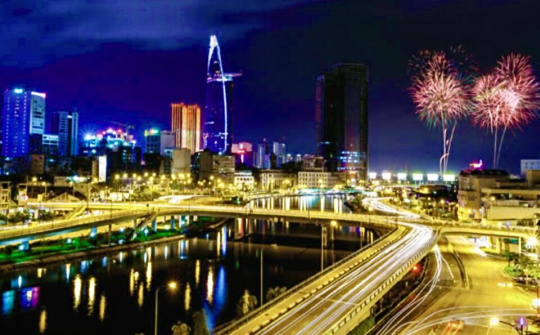 Thành tựu phát triển kinh tế ấn tượng của Việt Nam vượt xa các quốc gia có xếp hạng tương đồng